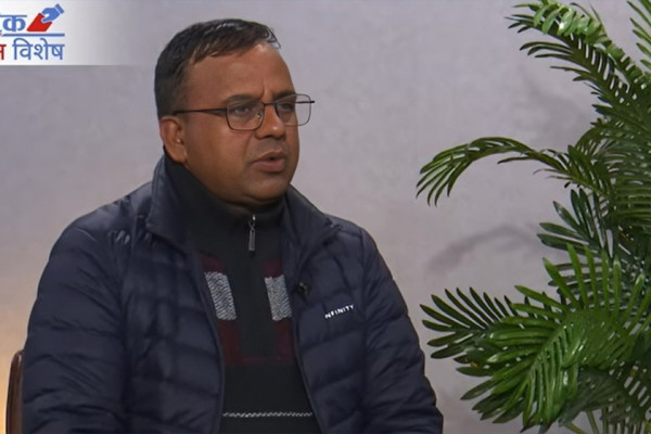 बद्री पाण्डेको दाबी: राजतन्त्रमा राजालाई भनेजस्तै अहिले कांग्रेस एकताको प्रतीक हो